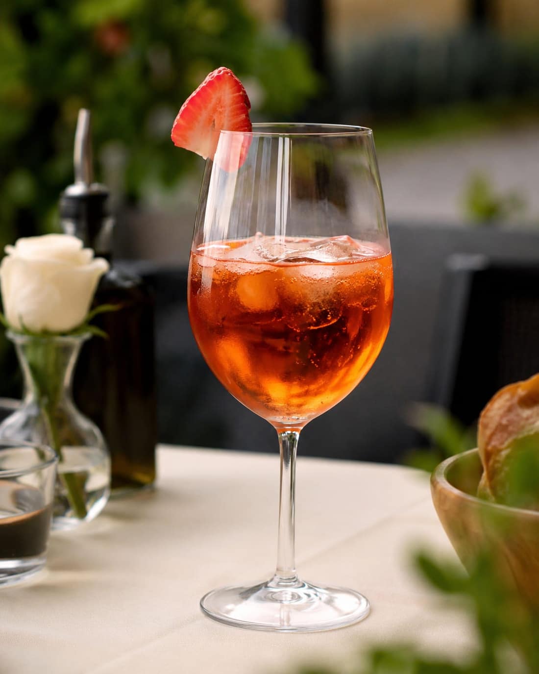 Aperitivo auf der Terrasse